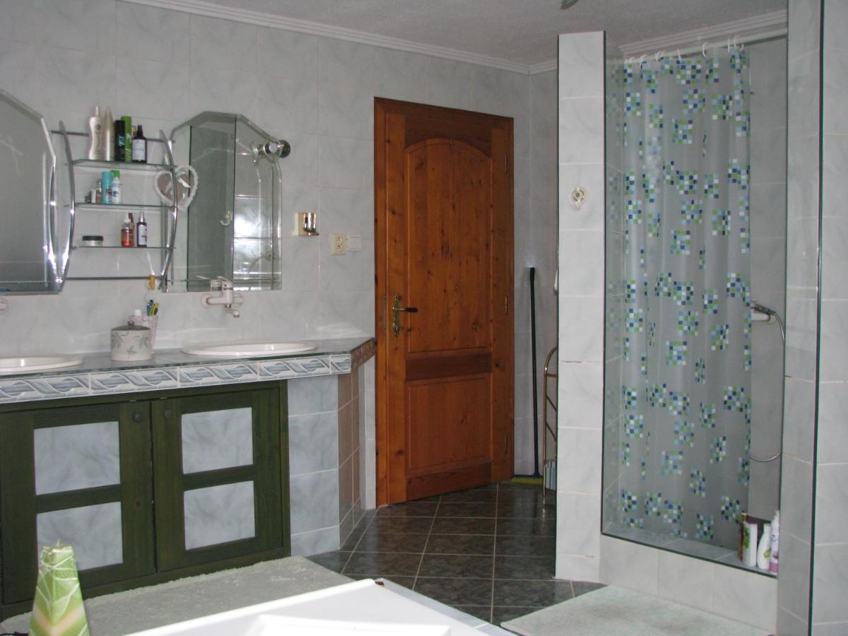 Penzion Piano Apartment Liptovsky Mikulas Bagian luar foto