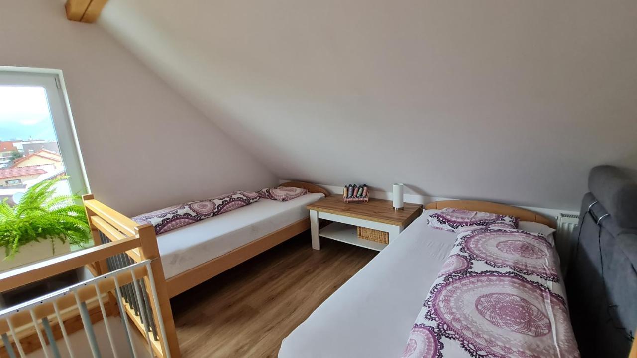 Penzion Piano Apartment Liptovsky Mikulas Bagian luar foto