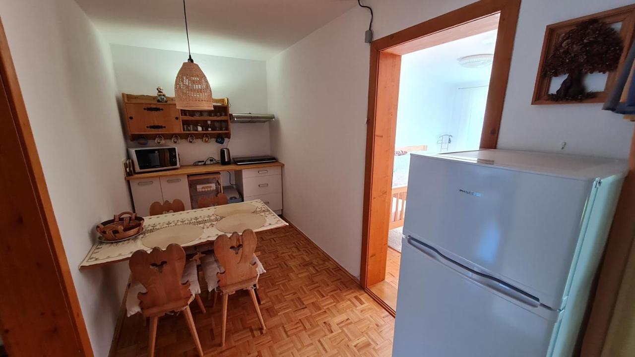 Penzion Piano Apartment Liptovsky Mikulas Bagian luar foto